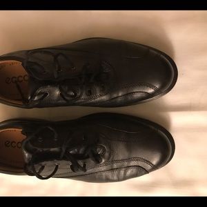 ECCO Mens Golf Shoes
